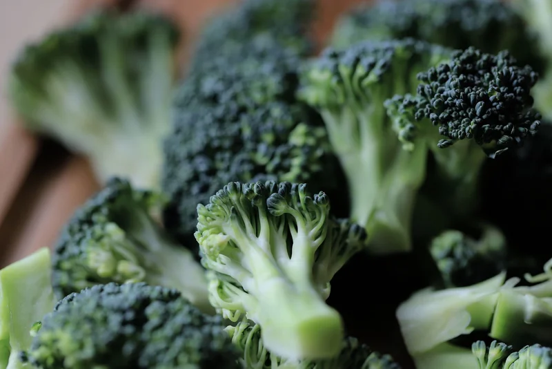 Air Fryer Crispy Lemon Broccoli