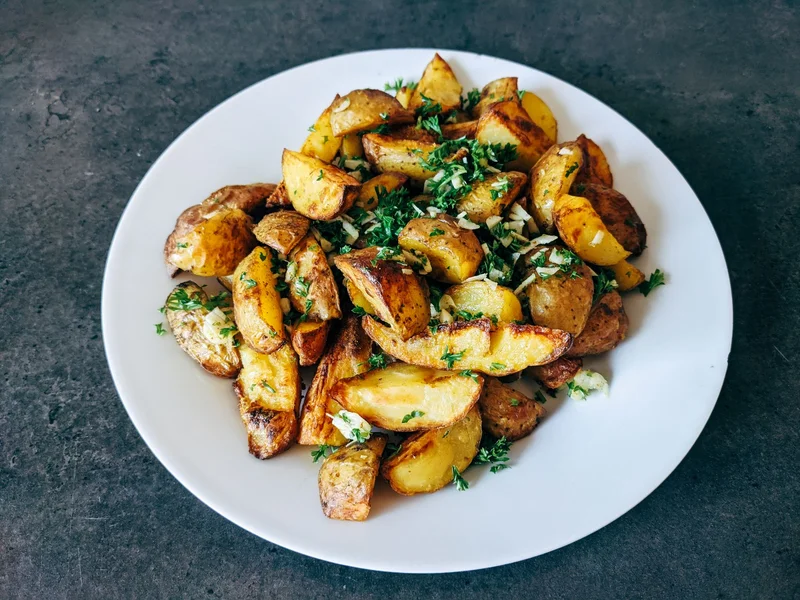 Air Fryer Crispy Smashed Potatoes with Rosemary