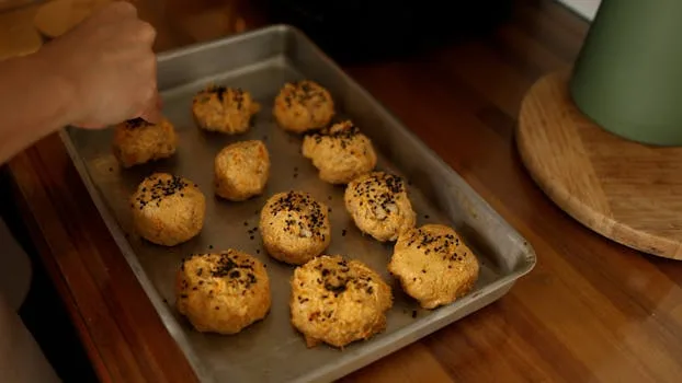 Air Fryer Savory Cheese Scones
