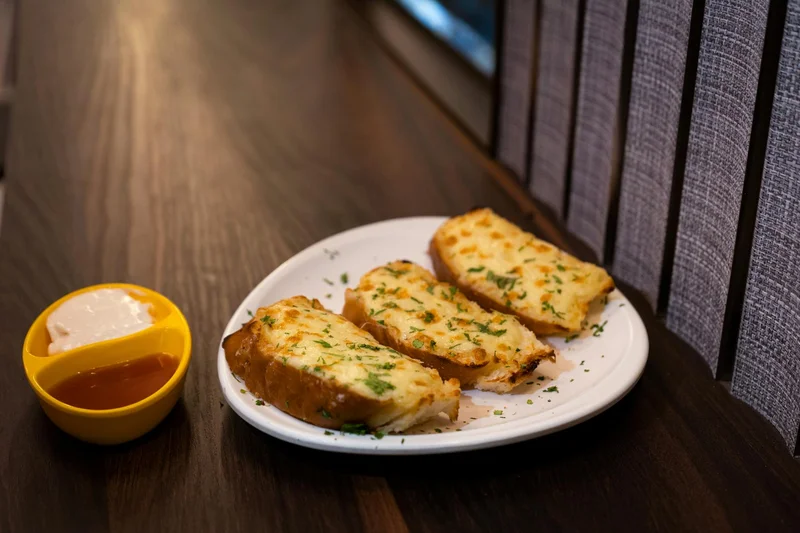 Savory Herb Garlic Crackers